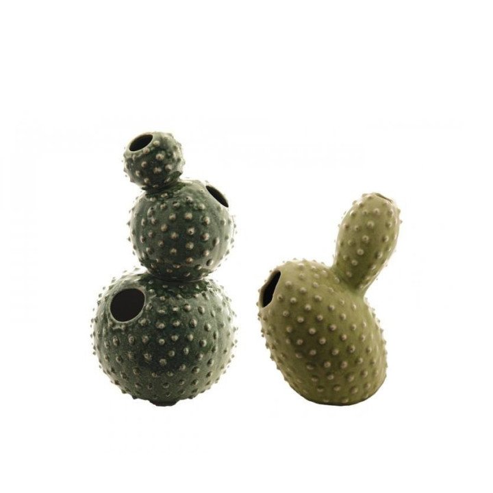 Jarrón con forma de cactus verde